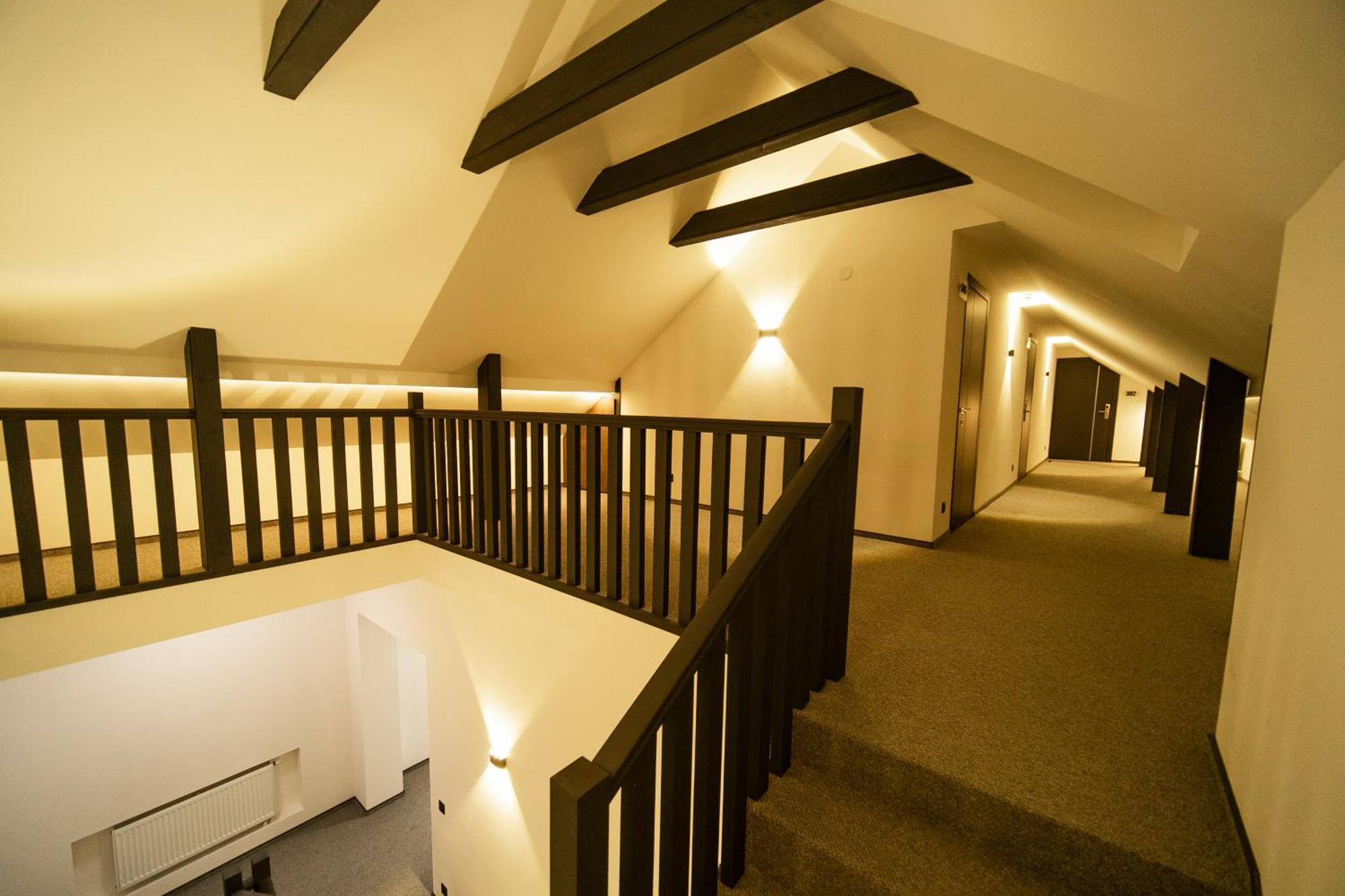 Royal Wood Hotel Rokytne  Esterno foto